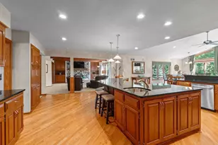 W318N1050 Huckleberry Way, Delafield, WI 53018 - Photo 19