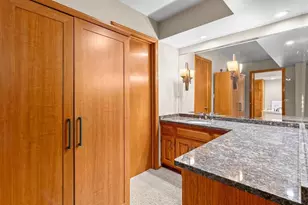 W318N1050 Huckleberry Way, Delafield, WI 53018 - Photo 57