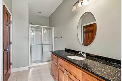 2125  Carriage Hills Dr, Delafield, WI 53018 - Photo 71
