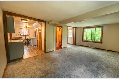 225 W Main St, Newburg, WI 53090 - Photo 9