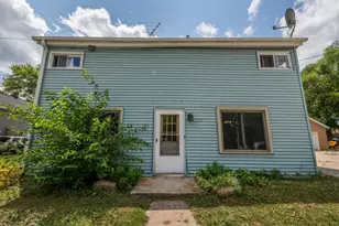 225 W Main St, Newburg, WI 53090 - Photo 25