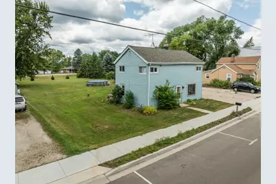 225 W Main St, Newburg, WI 53090 - Photo 23