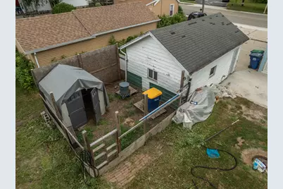 225 W Main St, Newburg, WI 53090 - Photo 41