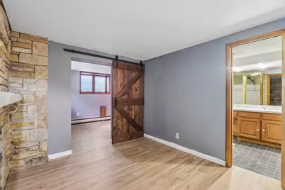 210  Prospect Ave, Pewaukee, WI 53072 - Photo 23