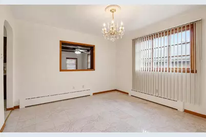 4076 N 90th St, Milwaukee, WI 53222 - Photo 11