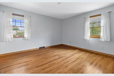 372  Briar Ct, Pewaukee, WI 53072 - Photo 29