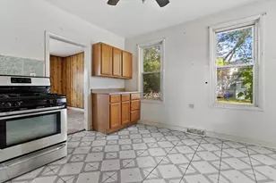 1619 43rd St, Kenosha, WI 53140 - Photo 5