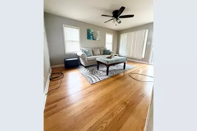 5018 W Medford Ave, Milwaukee, WI 53216 - Photo 3