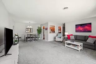 1440 Fox Tail Dr, Racine, WI 53406 - Photo 5