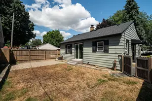 4149 S Whitnall Ave, Milwaukee, WI 53207 - Photo 29