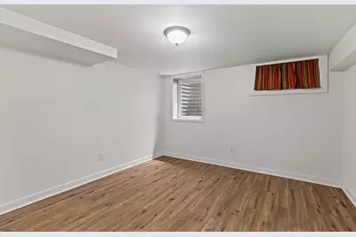 4149 S Whitnall Ave, Milwaukee, WI 53207 - Photo 21
