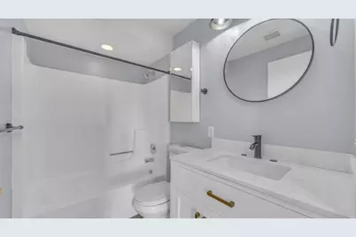 1106 S 7th St #11, Sheboygan, WI 53081 - Photo 15
