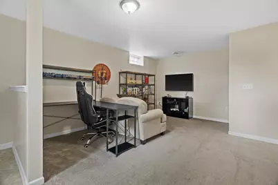 422  Meadowridge Cir, Lake Mills, WI 53551 - Photo 29