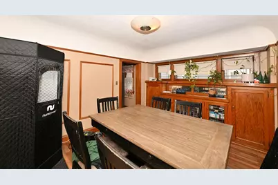 1010 S 58th St, West Allis, WI 53214 - Photo 7