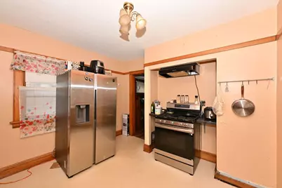 1010 S 58th St, West Allis, WI 53214 - Photo 5