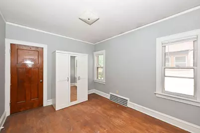 1010 S 58th St, West Allis, WI 53214 - Photo 27