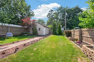 3715 S Lenox St, Milwaukee, WI 53207 - Photo 23