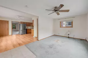 2483 N Newhall Ln, Milwaukee, WI 53211 - Photo 3