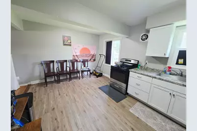 1908 W Fairmount Ave, Milwaukee, WI 53209 - Photo 5