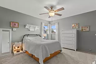 4002 S 91st Pl, Greenfield, WI 53228 - Photo 13