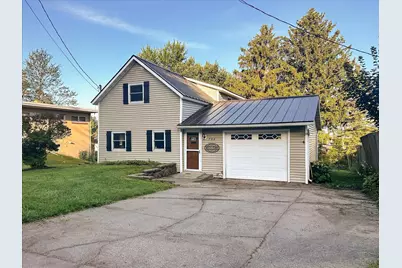 706 S Washington Ave, Viroqua, WI 54665 - Photo 1