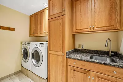 150 N 87th St, Wauwatosa, WI 53226 - Photo 15