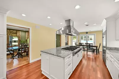 5792  Finch Ln, Greendale, WI 53129 - Photo 49