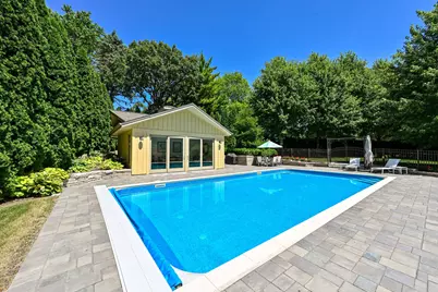 5792  Finch Ln, Greendale, WI 53129 - Photo 41