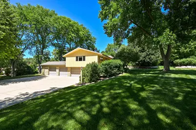 5792  Finch Ln, Greendale, WI 53129 - Photo 53