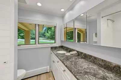 5792  Finch Ln, Greendale, WI 53129 - Photo 27