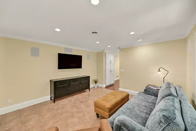 5792  Finch Ln, Greendale, WI 53129 - Photo 19