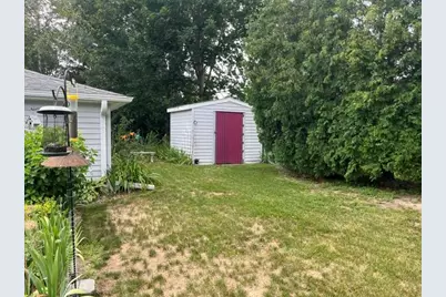 2108  Hemlock St, West Bend, WI 53090 - Photo 5