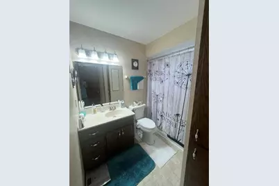 2108  Hemlock St, West Bend, WI 53090 - Photo 15