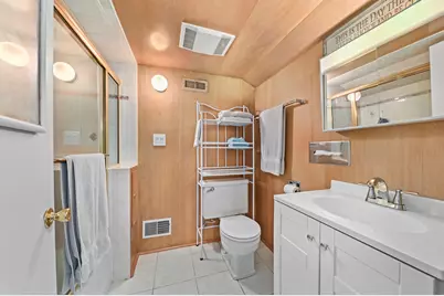 9515 W Hadley St, Milwaukee, WI 53222 - Photo 33