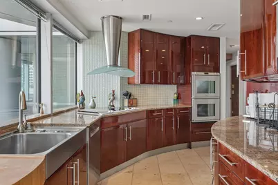 545 E Wells St #1000, Milwaukee, WI 53202 - Photo 9