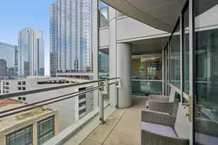 545 E Wells St, Milwaukee, WI 53202 - Photo 15