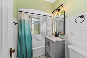 145 N 70th St, Milwaukee, WI 53213 - Photo 17