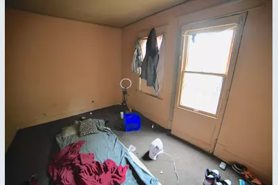 1216 W Chambers St, Milwaukee, WI 53206 - Photo 3