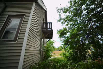 1216 W Chambers St, Milwaukee, WI 53206 - Photo 5