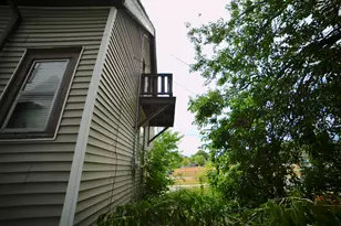 1216 W Chambers St, Milwaukee, WI 53206 - Photo 5