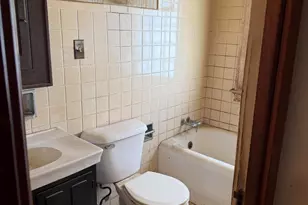 1944 S 89th St, West Allis, WI 53227 - Photo 5