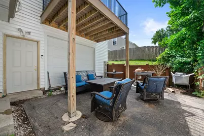 W271N2641  Pear Tree Ln, Pewaukee, WI 53072 - Photo 27