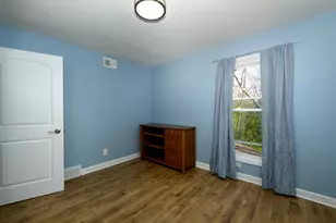 N114W16720 Crown Dr, Germantown, WI 53022 - Photo 21