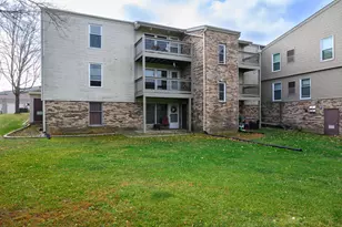N114W16720 Crown Dr, Germantown, WI 53022 - Photo 25