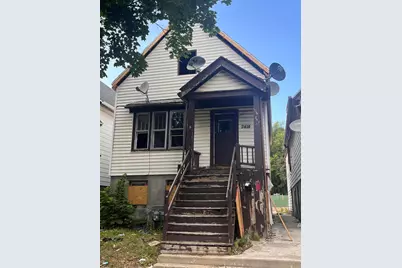 2412 W Maple St #2414, Milwaukee, WI 53204 - Photo 1
