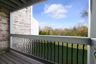 N114W16680 Crown Dr, Germantown, WI 53022 - Photo 37