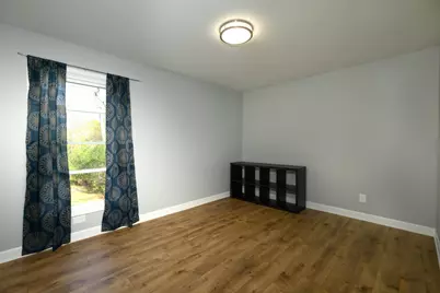 N114W16680  Crown Dr #4, Germantown, WI 53022 - Photo 17