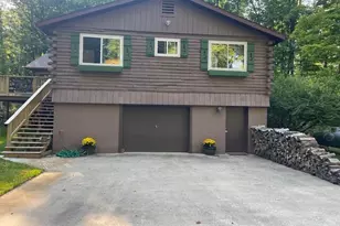 W6230 Olivia Ln, Crivitz, WI 54114 - Photo 11