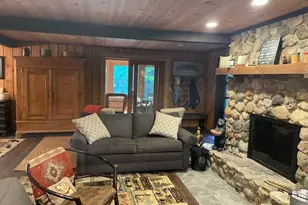 W6230 Olivia Ln, Crivitz, WI 54114 - Photo 25