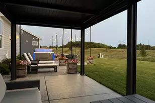 35123 Yahara Dr, Summit, WI 53066 - Photo 33